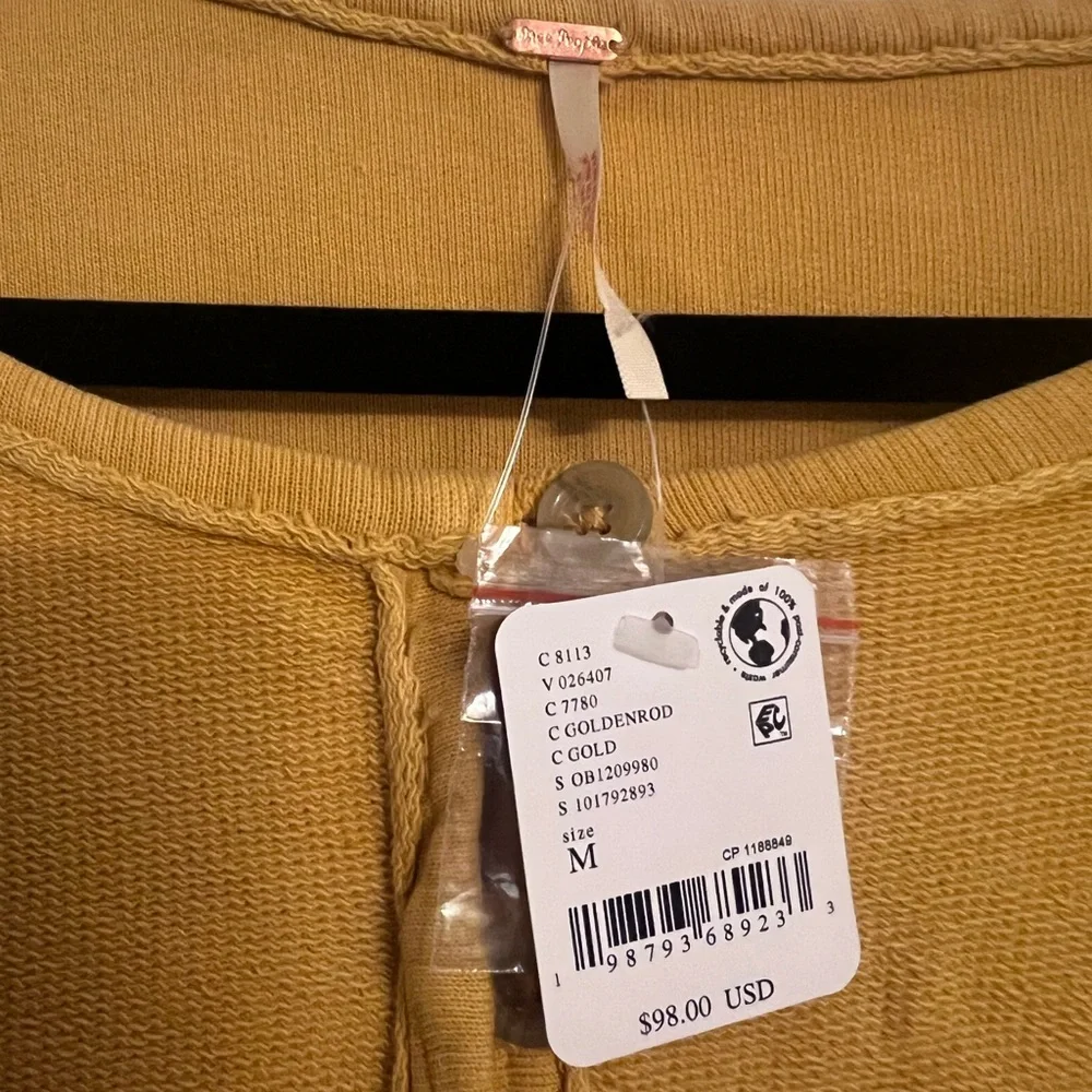 Free People Gold Tag About A Girl Pullover: Size Medium - Picture 3 of 9